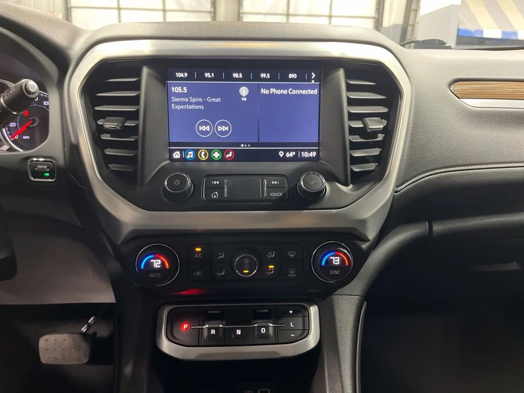Used 2021 Midnight Blue Metallic GMC SLE image 23
