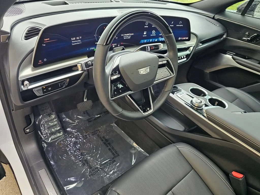 Certified Used 2024 Crystal White Tricoat Cadillac Luxury 2 image 19