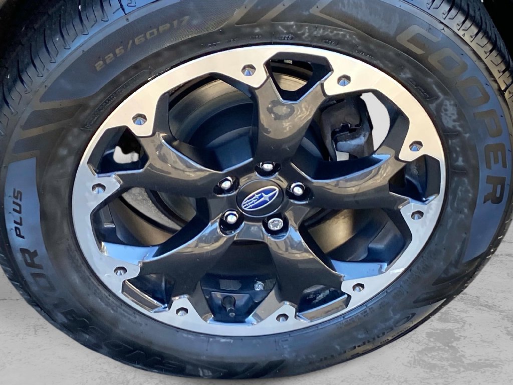 Used 2021 Gray Subaru Base image 25