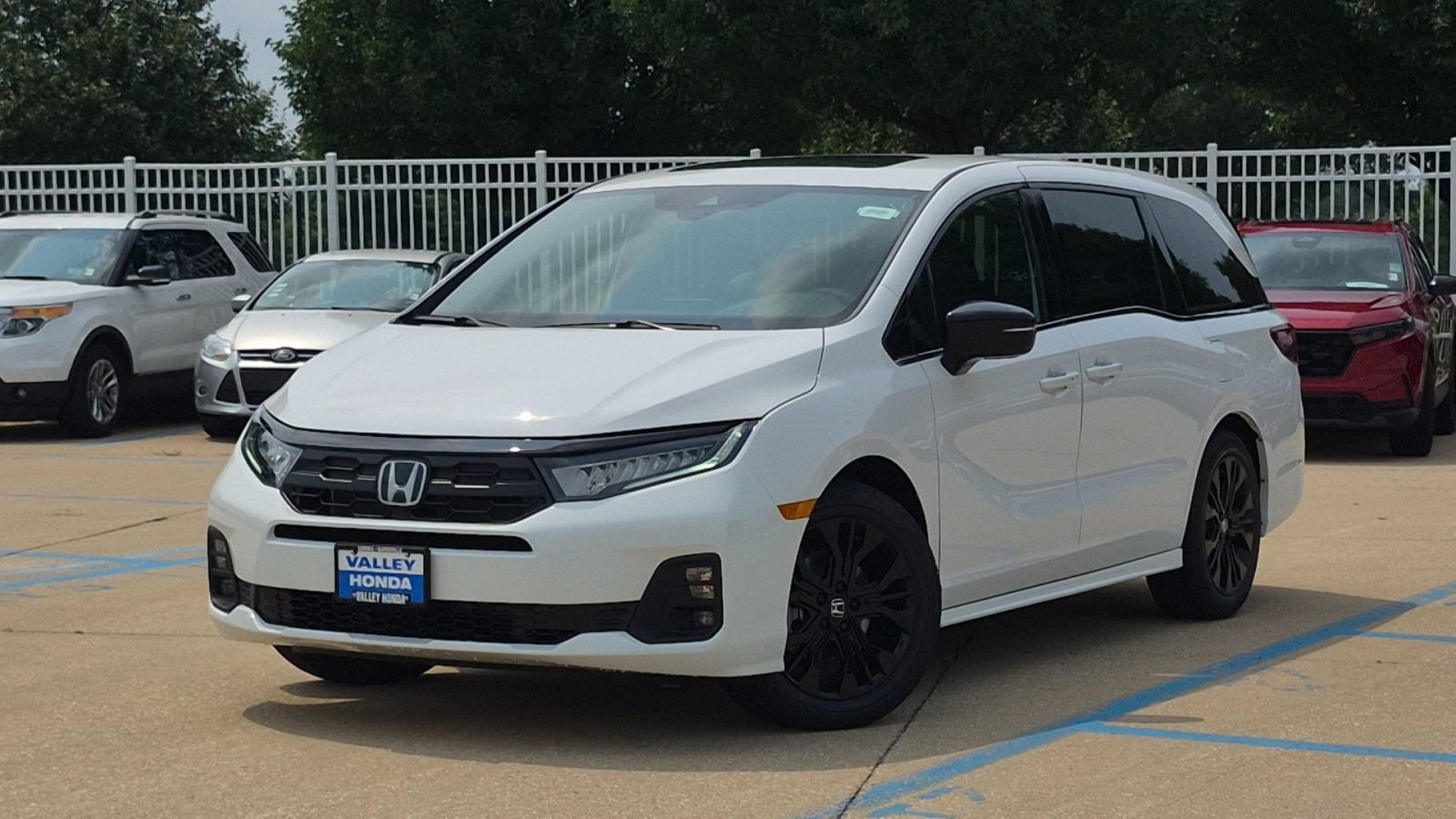 New 2026 Platinum White Pearl Honda Sport-L image 2