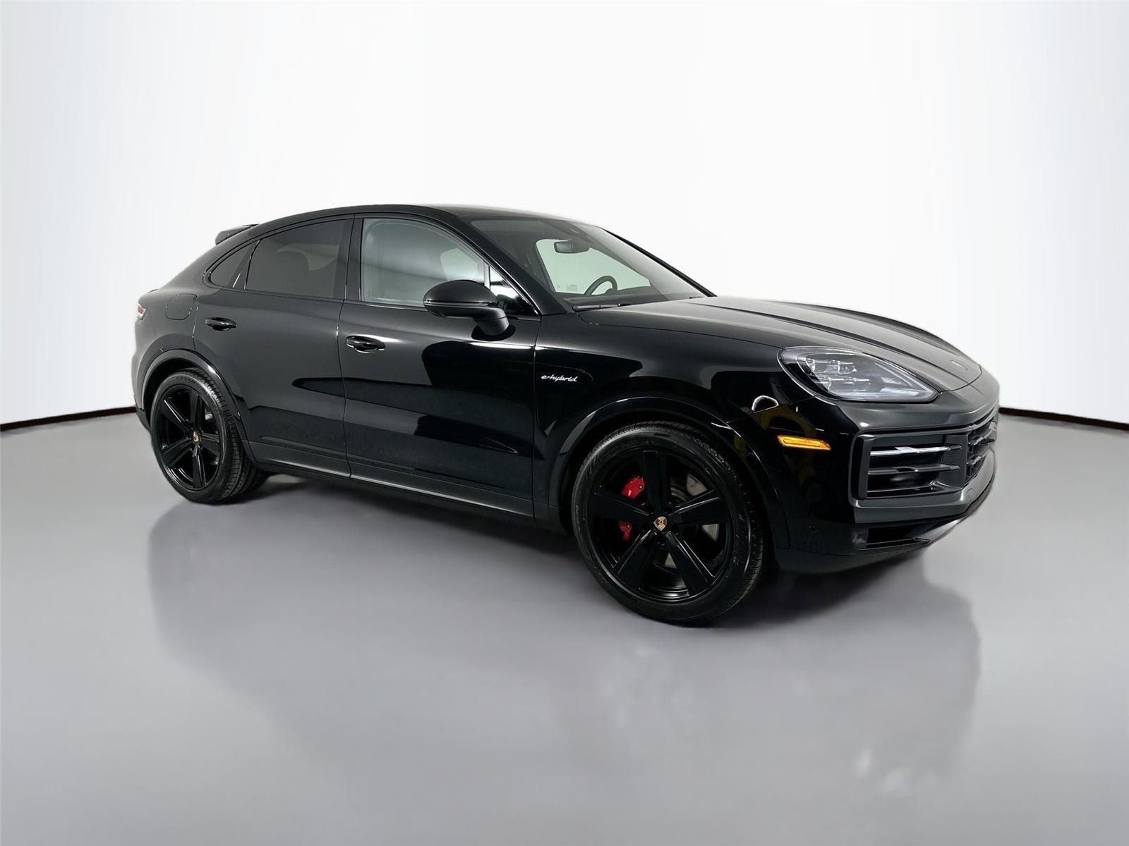 Certified Used 2025 Chromite Black Metallic Porsche S E-Hybrid Coupé image 9