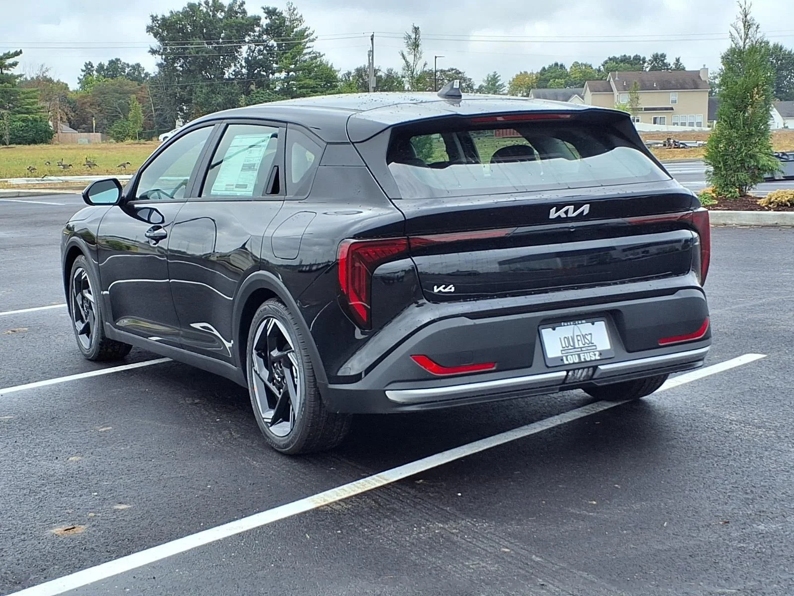 New 2026 Aurora Black Pearl Kia EX image 5