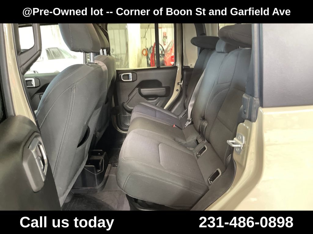 Used 2022 Beige Jeep Sport image 27
