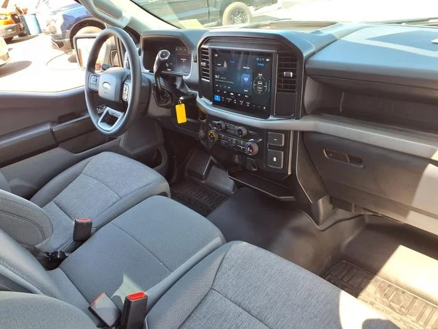 Certified Used 2025 Oxford White Ford XL image 21