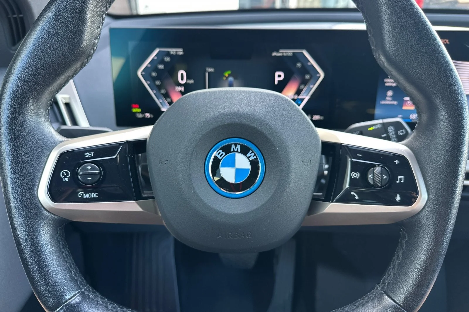 Used 2024 Blue Ridge Mountain Metallic BMW xDrive50 image 23