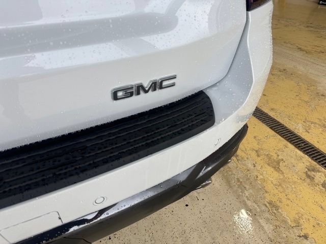 2026 GMC Yukon Denali Ultimate - Photo 36