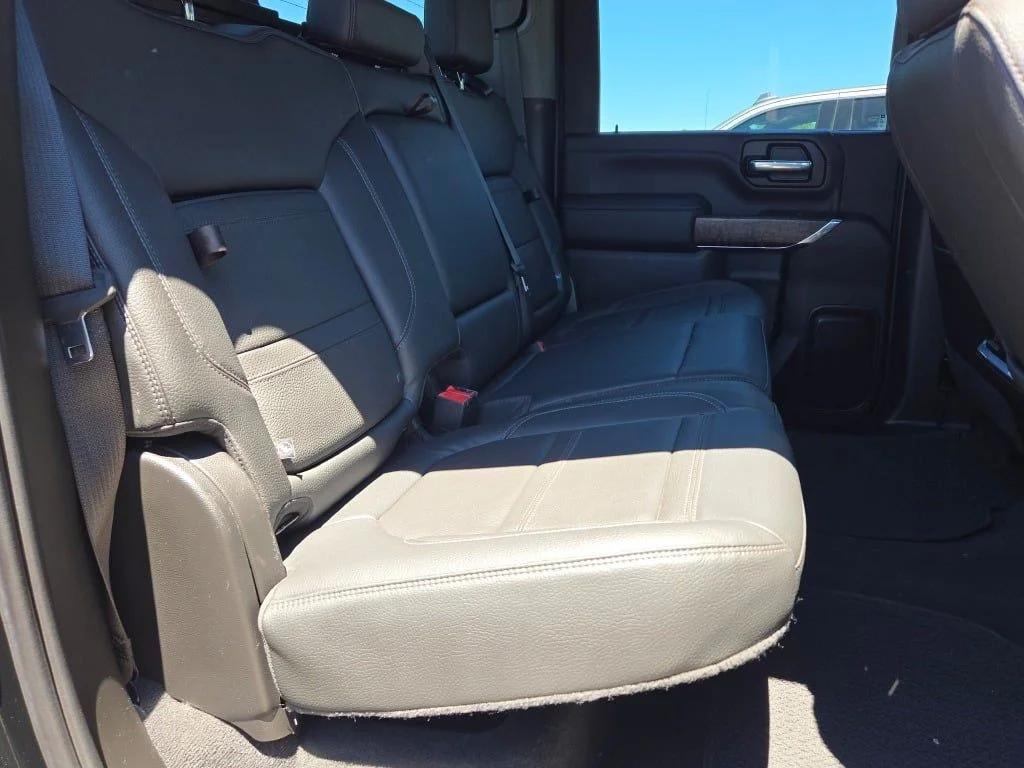 Used 2023 Black GMC Denali image 10