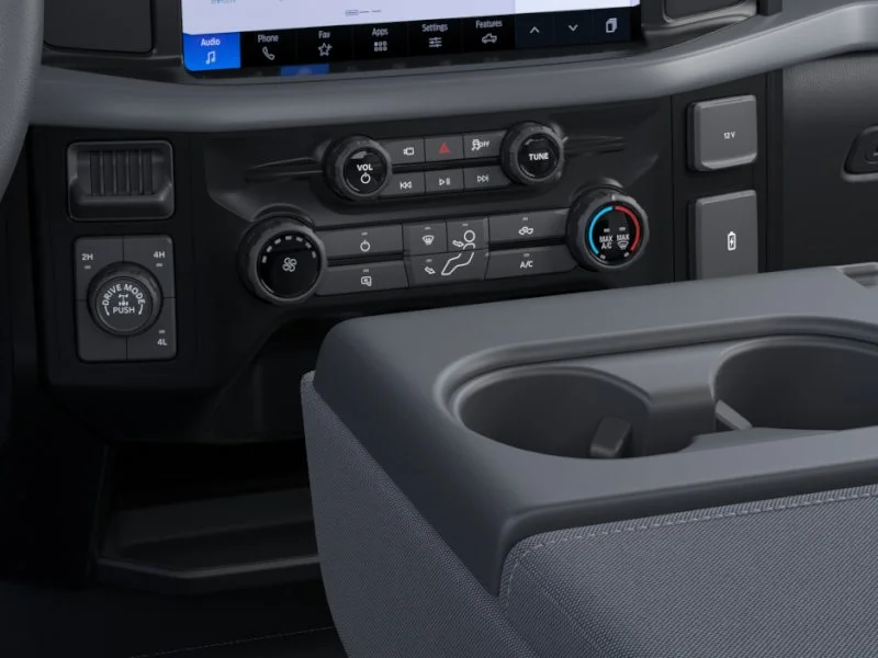 New 2026 Oxford White Ford XL image 15
