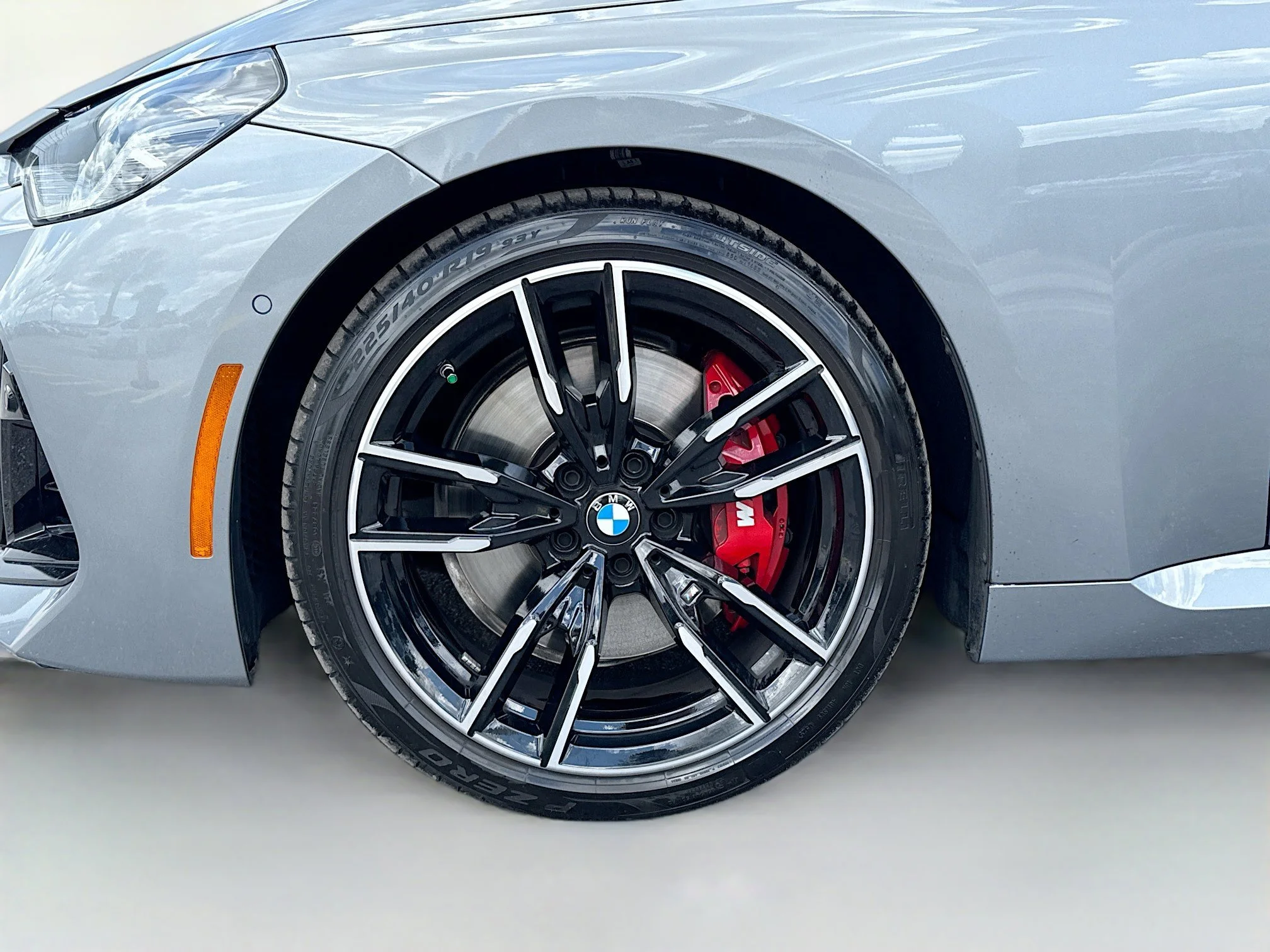 Used 2025 Skyscraper Grey Metallic BMW M240i image 41