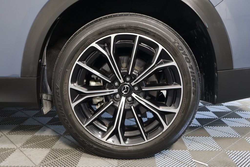 Certified Used 2025 Gray Mazda Premium image 17