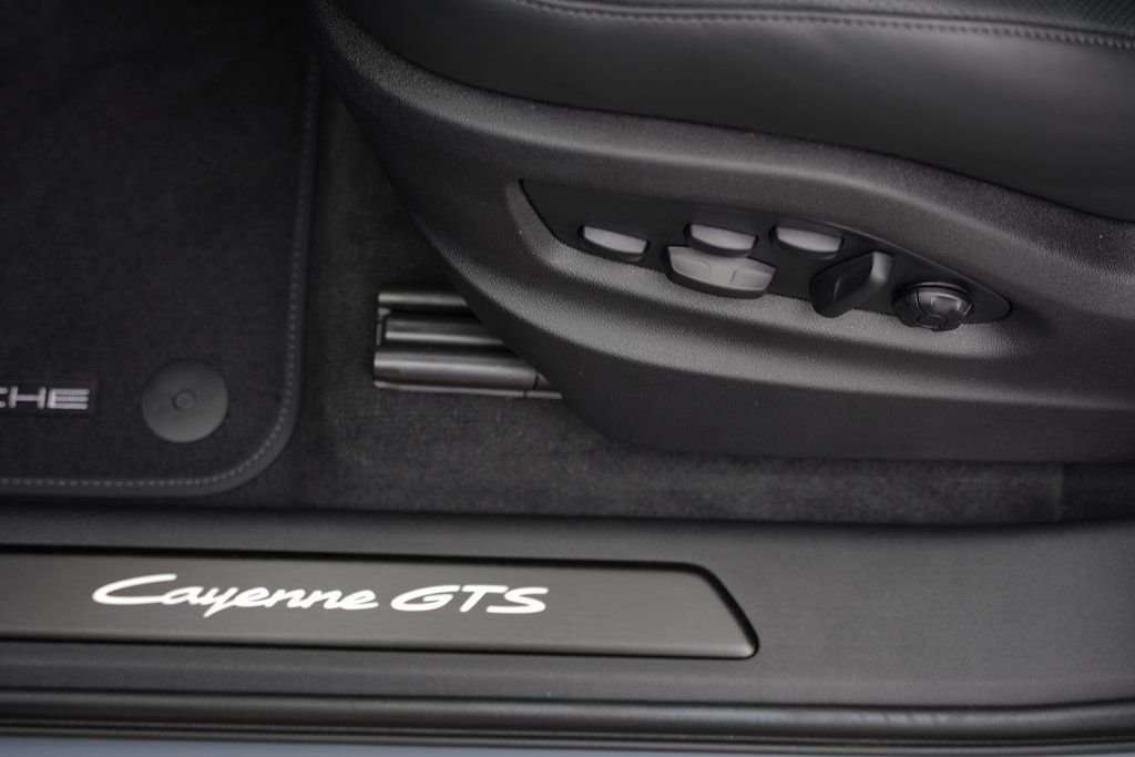 2026 Porsche Cayenne Coupe GTS - Photo 11
