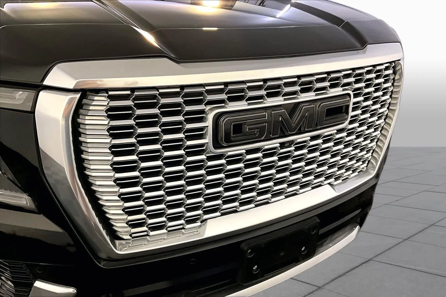 Used 2023 Onyx Black GMC Denali image 63