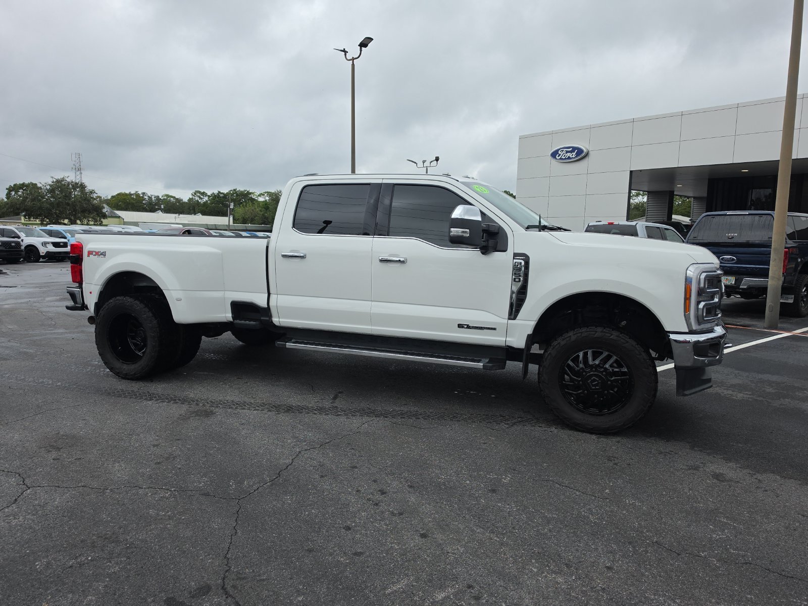 Certified Used 2023 White Metallic Ford Lariat image 2