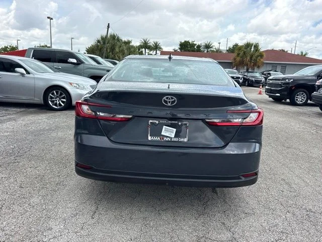 Used 2025 Gray Toyota LE image 4