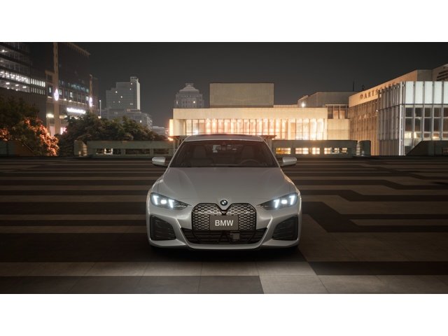New 2026 Brooklyn Grey Metallic BMW xDrive40 image 3