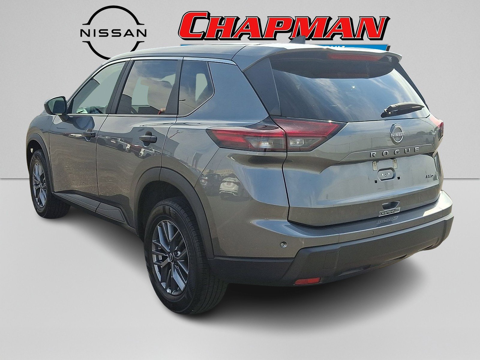 Certified Used 2024 Gun Metallic Nissan S image 4