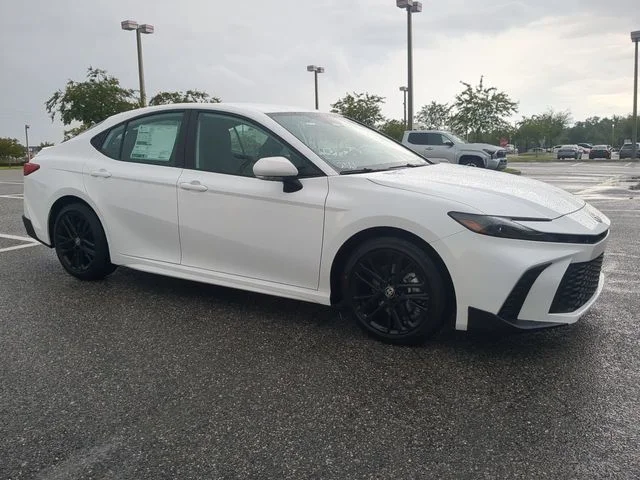 New 2026 Ice Cap Toyota SE image 2