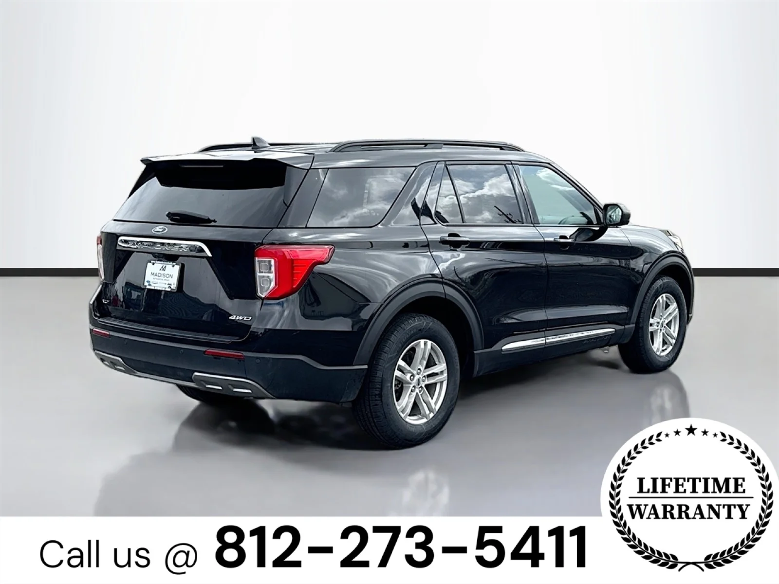 Used 2024 Black Ford XLT image 5