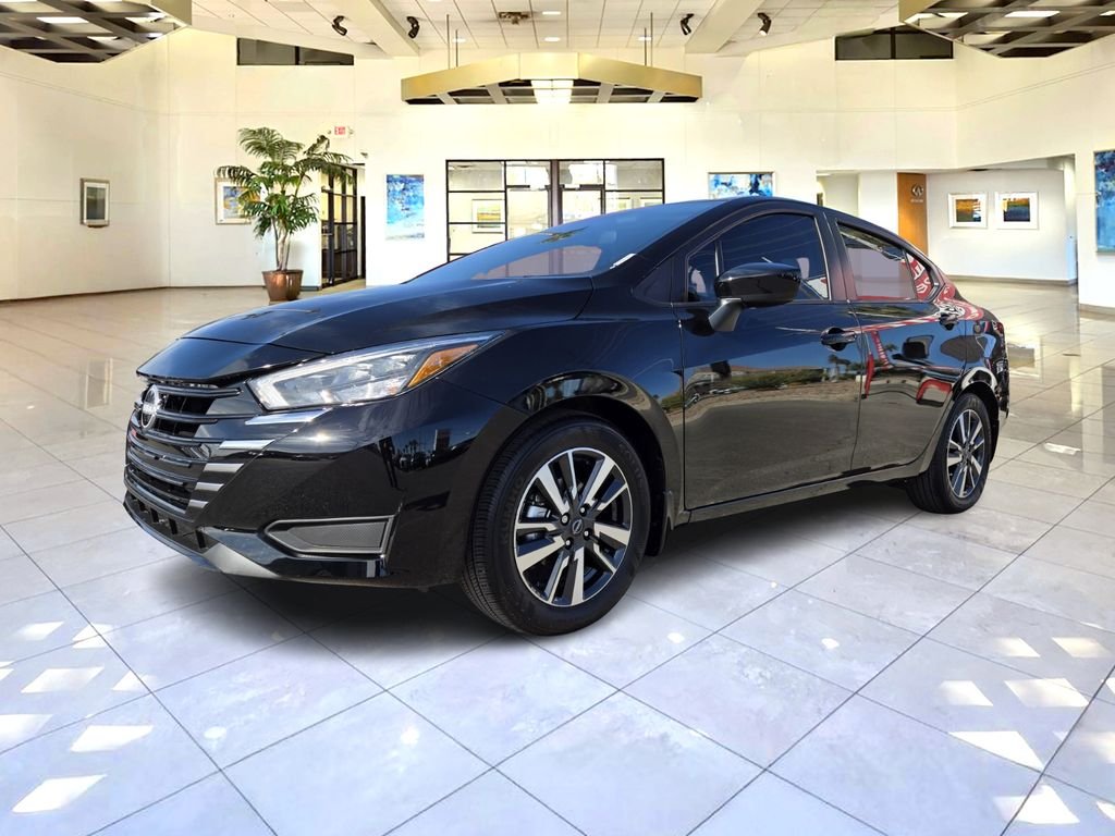 2025 Nissan Versa Sedan SV