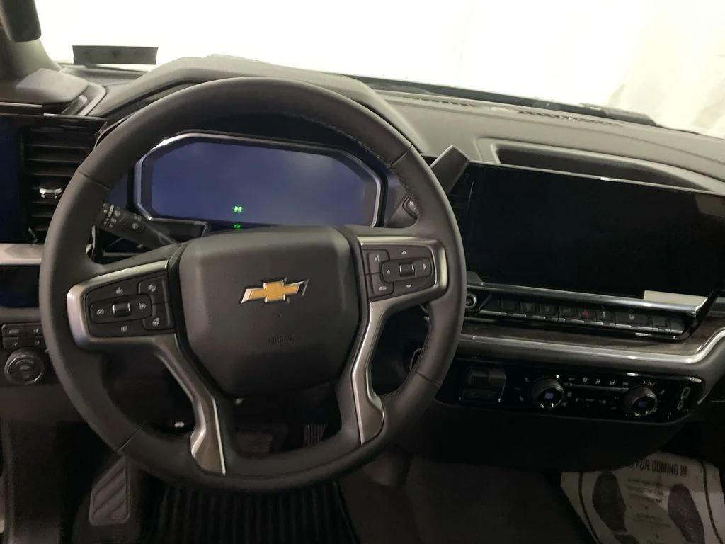 2026 Chevrolet Silverado 2500 HD LTZ - Photo 13