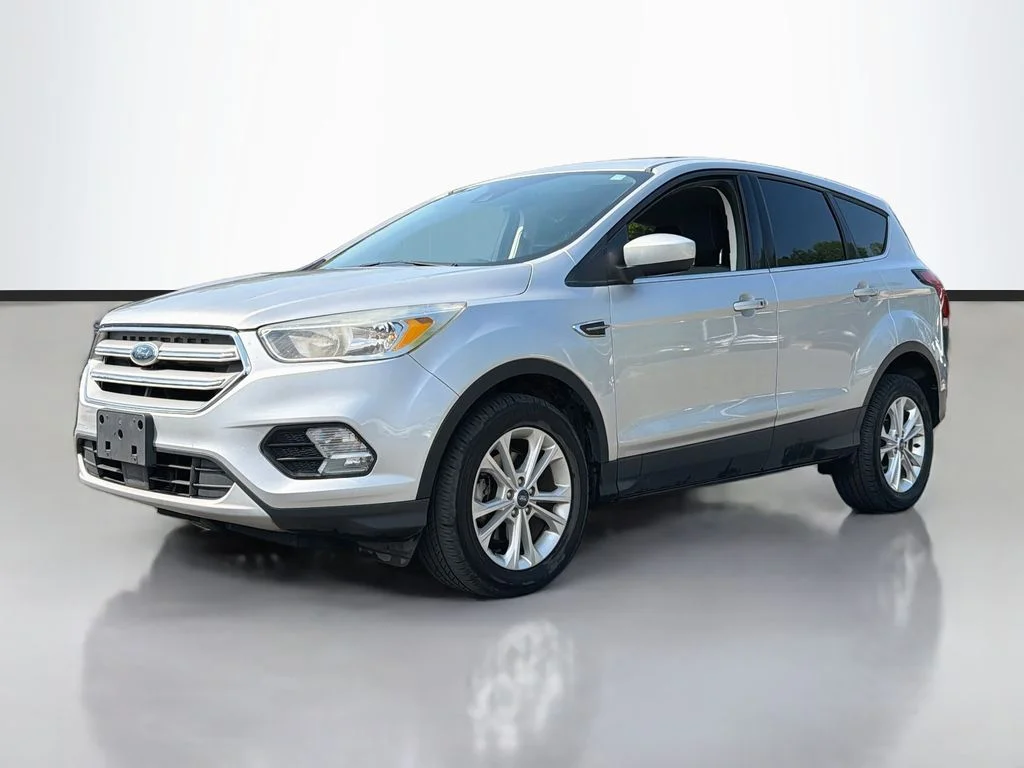 Used 2019 Ford Escape SE with VIN 1FMCU0GD0KUB20544 for sale in Indian Trail, NC