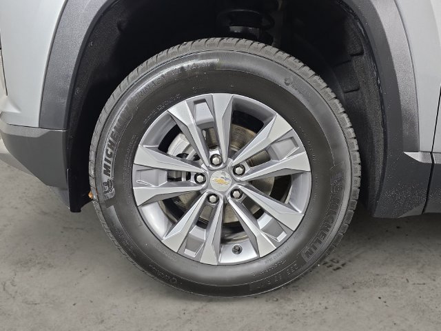 2025 Chevrolet Equinox LT - Photo 9
