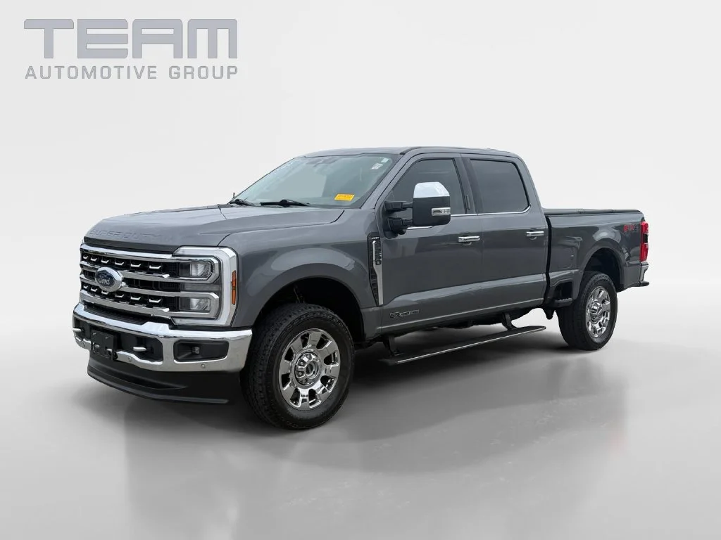 Used 2024 Gray Ford Lariat image 3