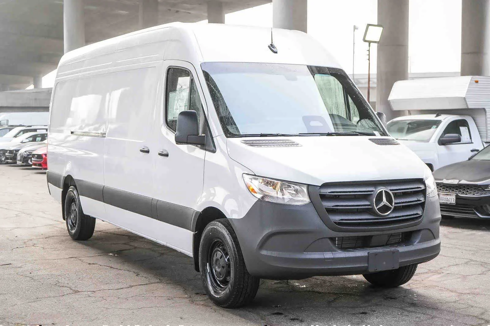 New 2026 Arctic White Mercedes-Benz Cargo 170WB High Roof RWD 2.0L I4 Diesel Turbo SO image 29