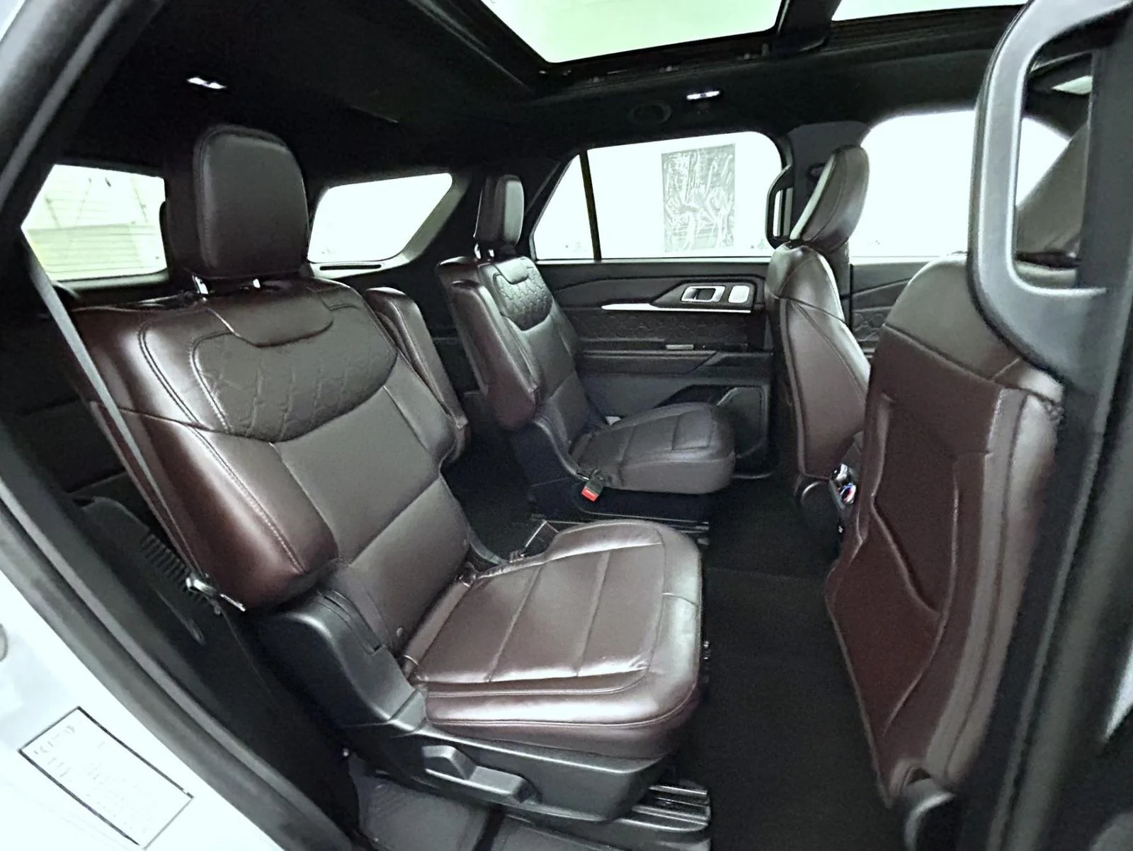 Used 2025 White Ford Platinum image 18