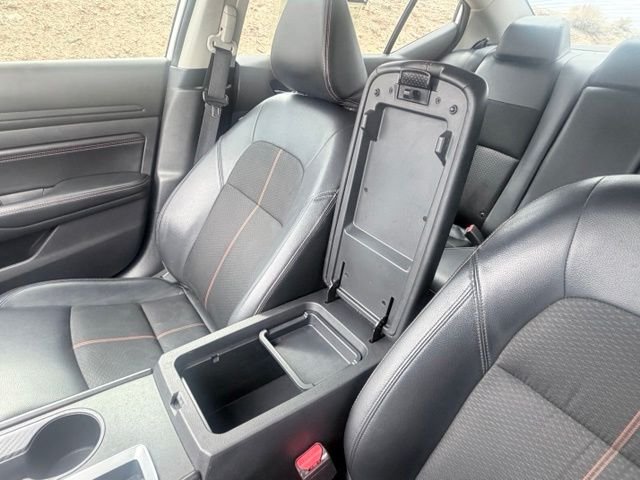 2019 Nissan Altima SR - Photo 18