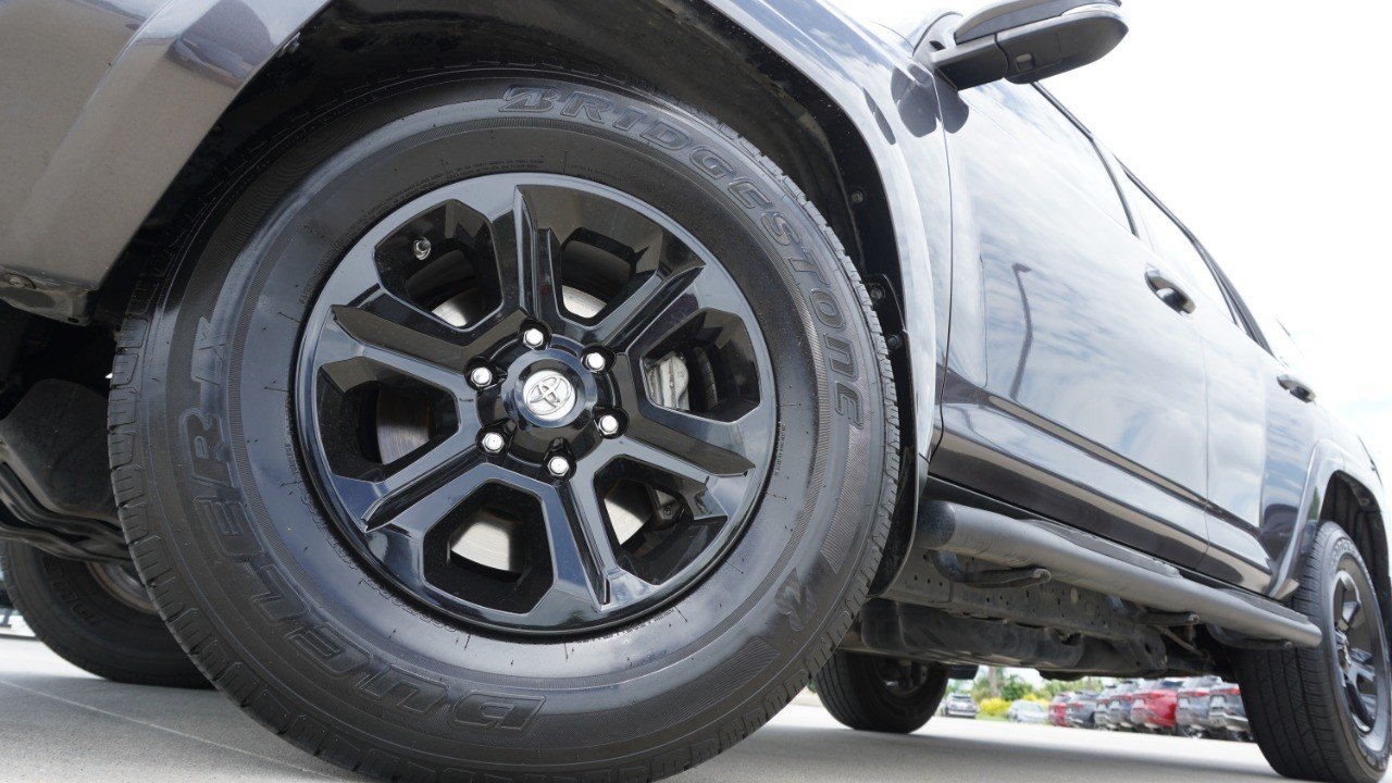 Used 2020 Gray Toyota SR5 Premium image 11