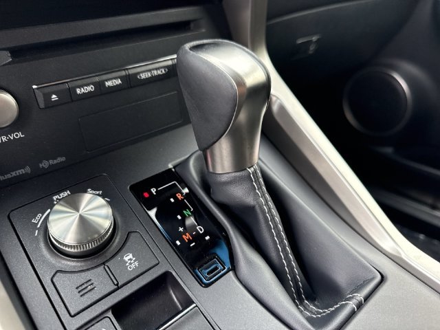 2019 Lexus NX 300 - Photo 20