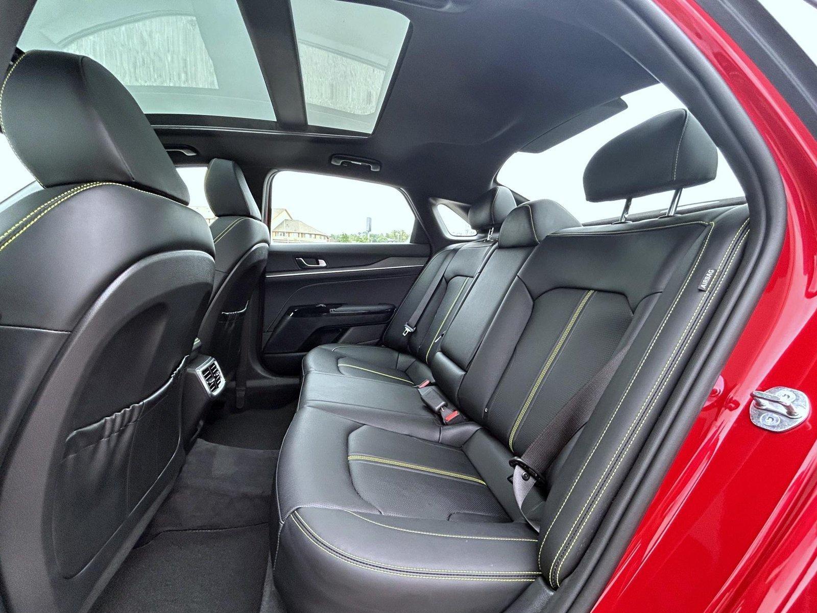 2025 Kia K5 GT - Photo 21