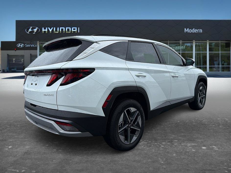New 2026 Creamy White Pearl Hyundai SEL AWD image 3