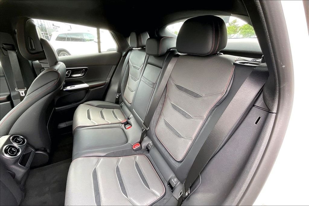 2025 Mercedes-Benz GLC AMG GLC63 S - Photo 18