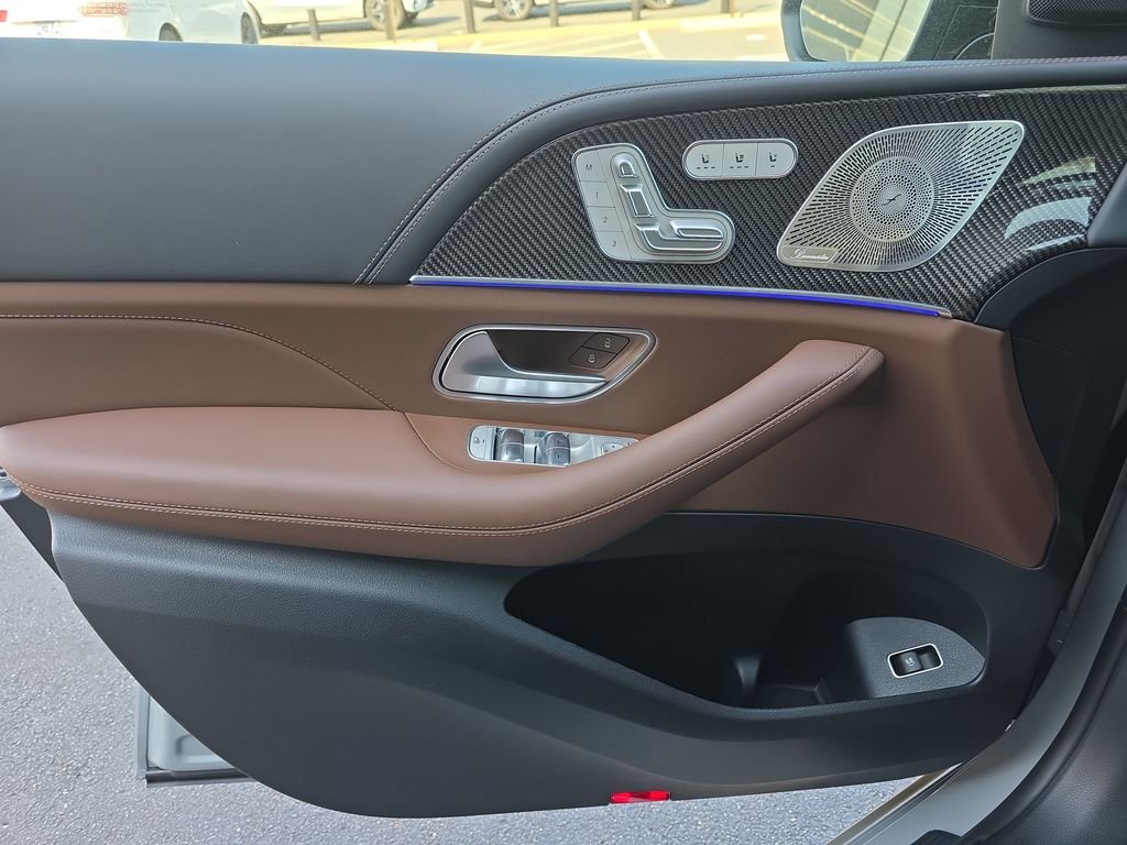 New 2026 MANUFAKTUR Alpine Grey Mercedes-Benz GLE 63 S AMG® image 19