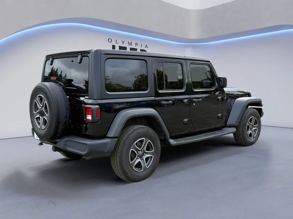 Used 2021 Black Jeep Unlimited Sport S image 6
