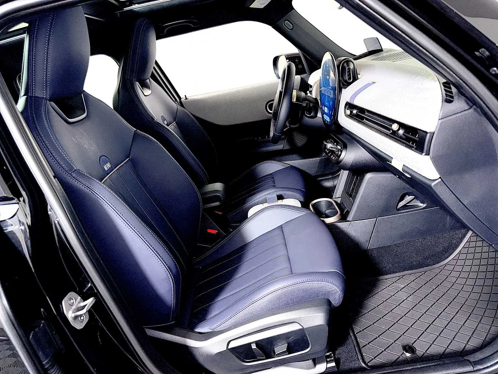 2026 MINI Hardtop 4 Door - Photo 23