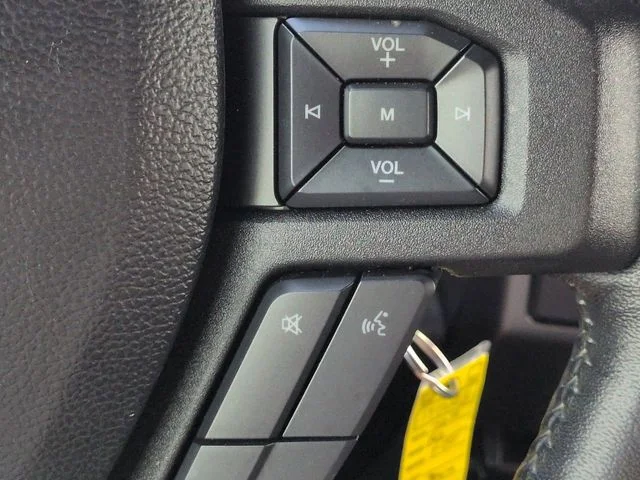 Used 2018 Red Ford XLT image 26