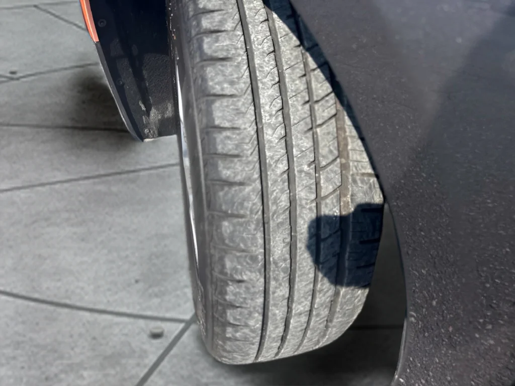 Used 2019 Gray Chrysler Touring Plus image 28
