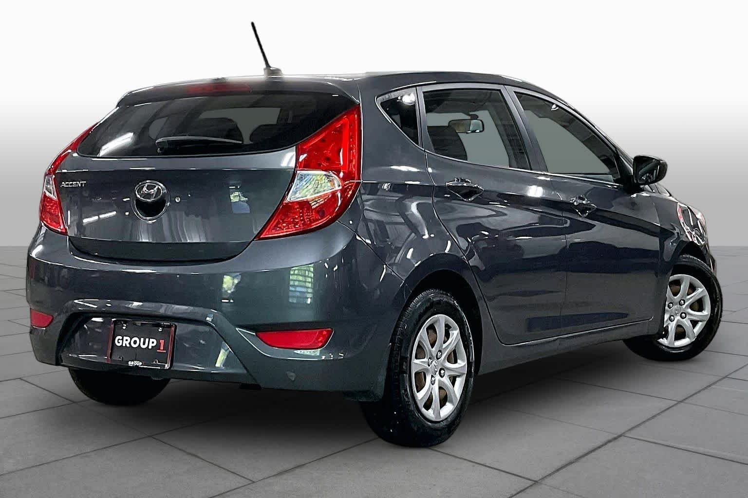 Used 2012 Cyclone Gray Hyundai GS image 13