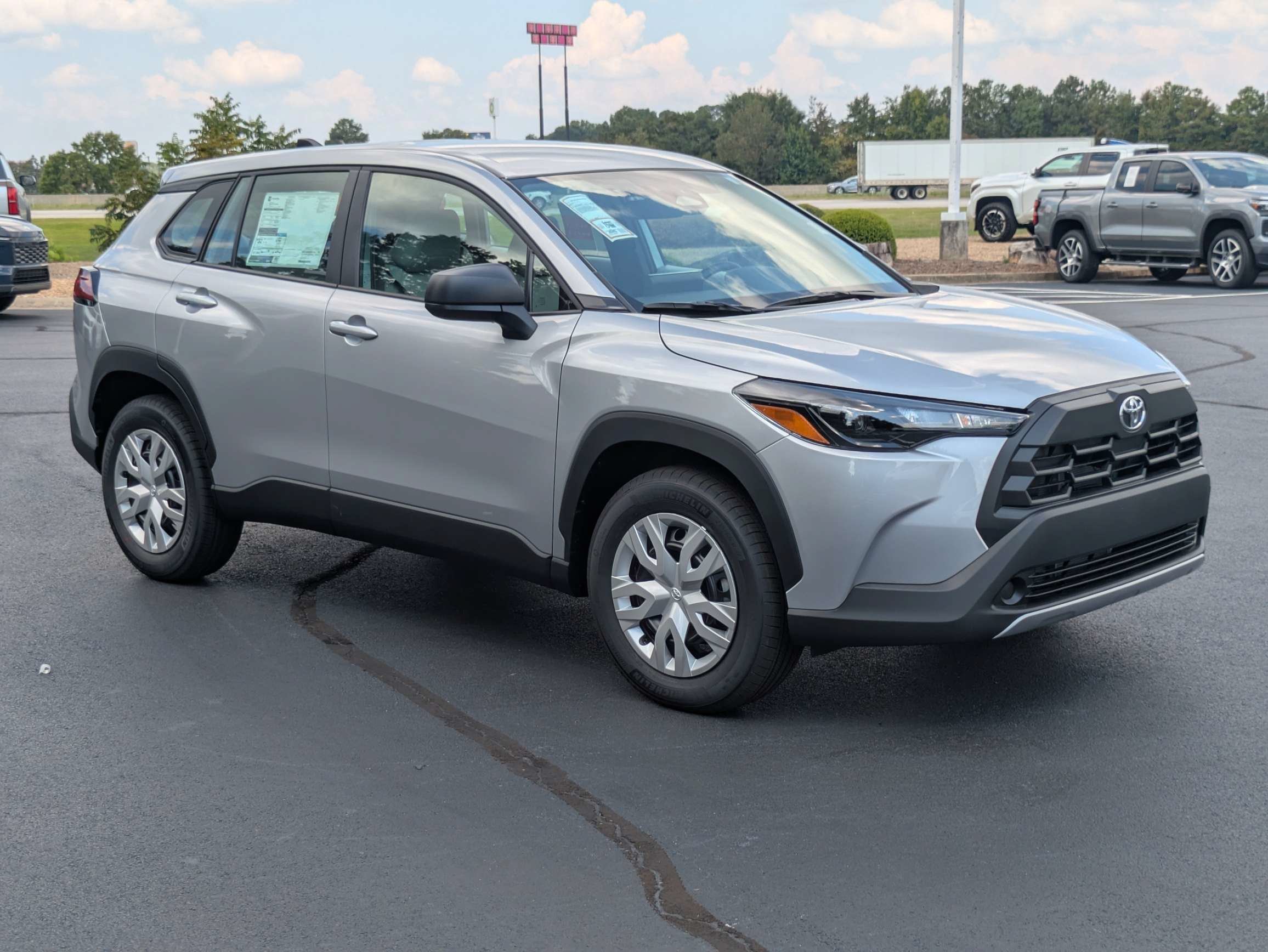 New 2026 Sonic Silver Toyota L image 2