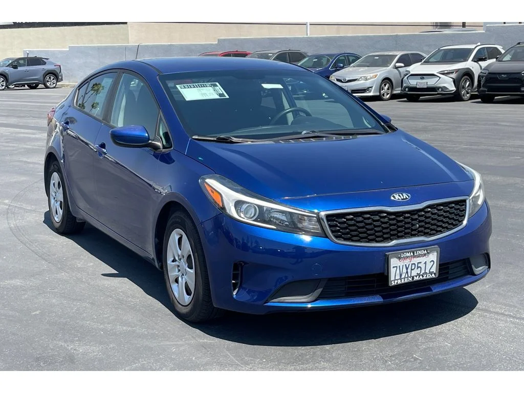 Used 2017 Deep Sea Blue Kia LX image 9