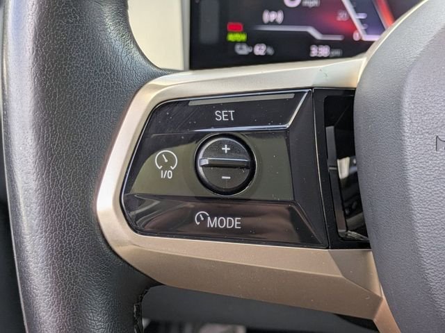 Used 2023 Gray BMW M60 image 31