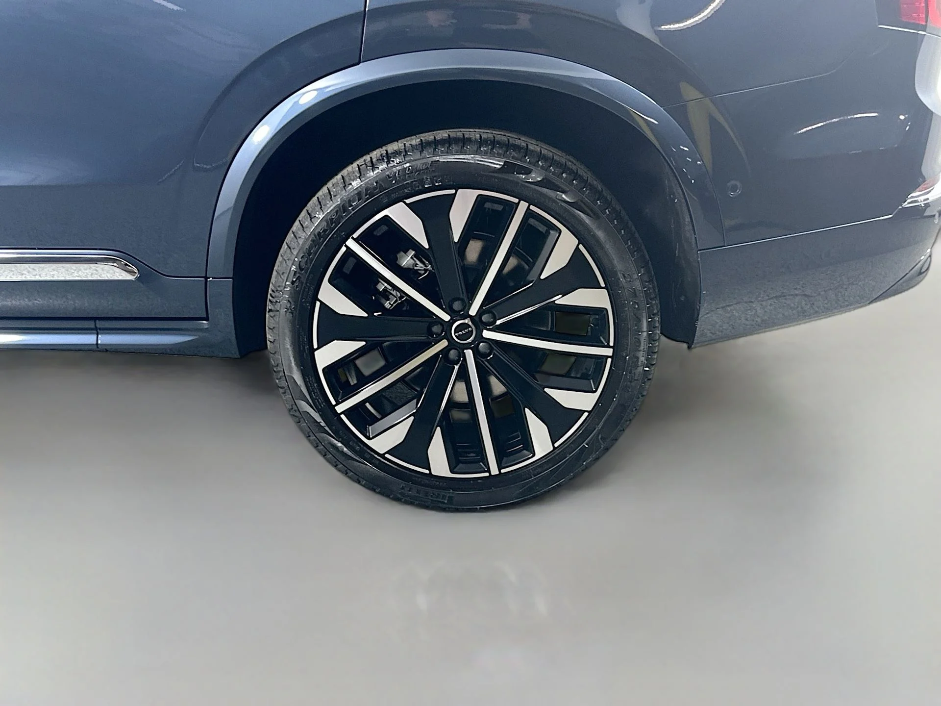 New 2026 Denim Blue Volvo Ultra image 34