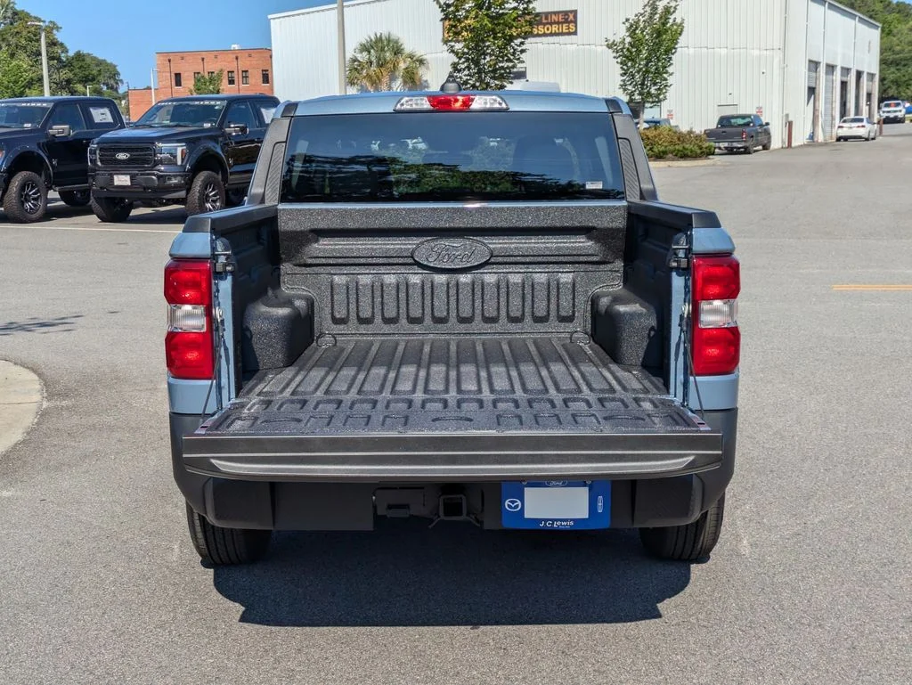 New 2026 Azure Gray Metallic Tri-Coat Ford XLT image 13