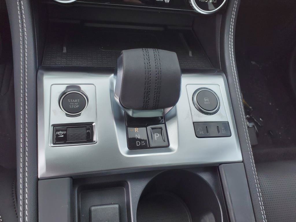 New 2026 Fuji White Jaguar R-Dynamic S image 20