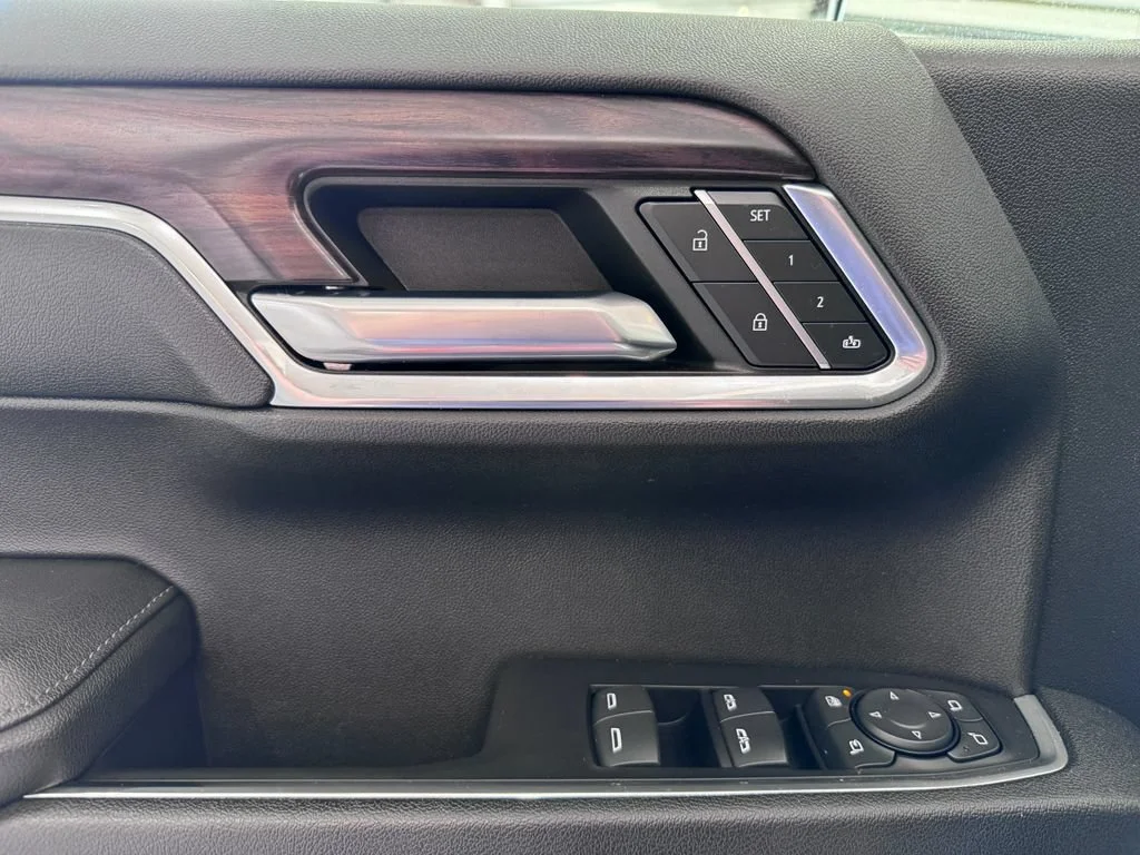 2023 GMC Sierra 1500 SLT - Photo 28