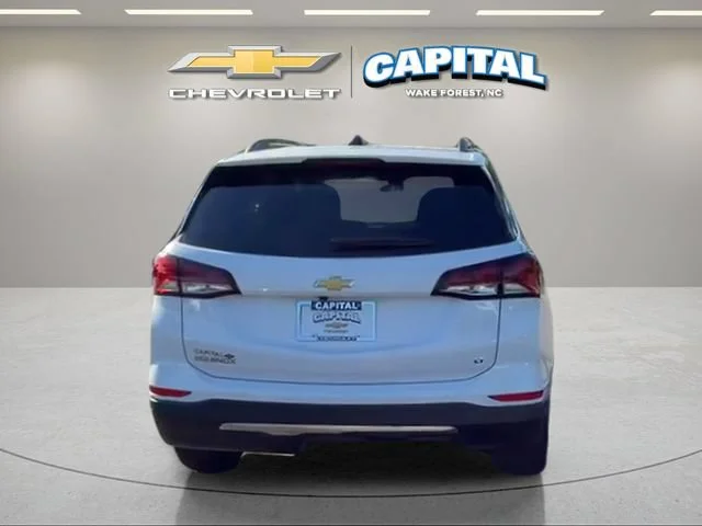Used 2022 Summit White Chevrolet LT image 4