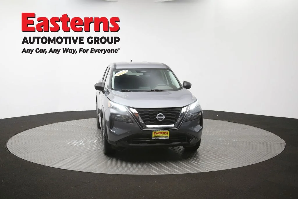 Used 2023 Gray Nissan S image 52